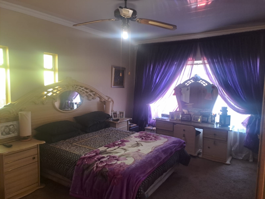 4 Bedroom Property for Sale in Doorn Free State